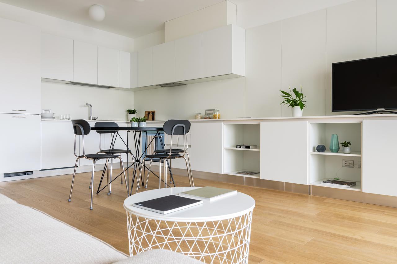 Altido Lovely 1-Bed Flat With Balcony & Free Parking มิลาน ภายนอก รูปภาพ