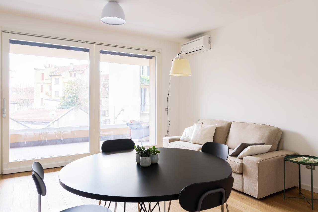 Altido Lovely 1-Bed Flat With Balcony & Free Parking มิลาน ภายนอก รูปภาพ